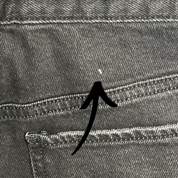 So Jeans 13/31W Black Distressed High Rise Mom Frayed Hem Grunge Streetwear NEW - Picture 11 of 14